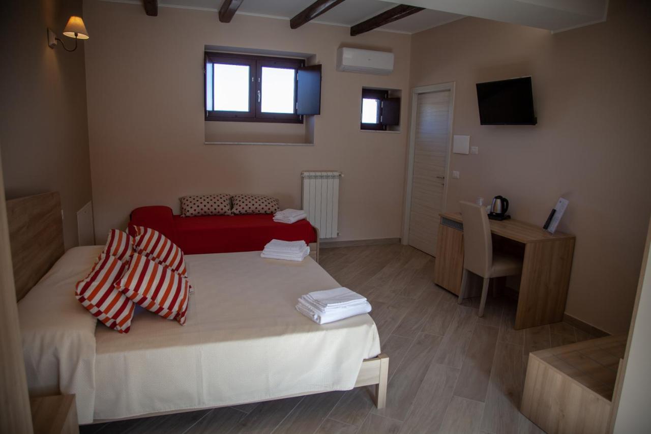 Al Centro Casa Vacanze Mistretta Esterno foto